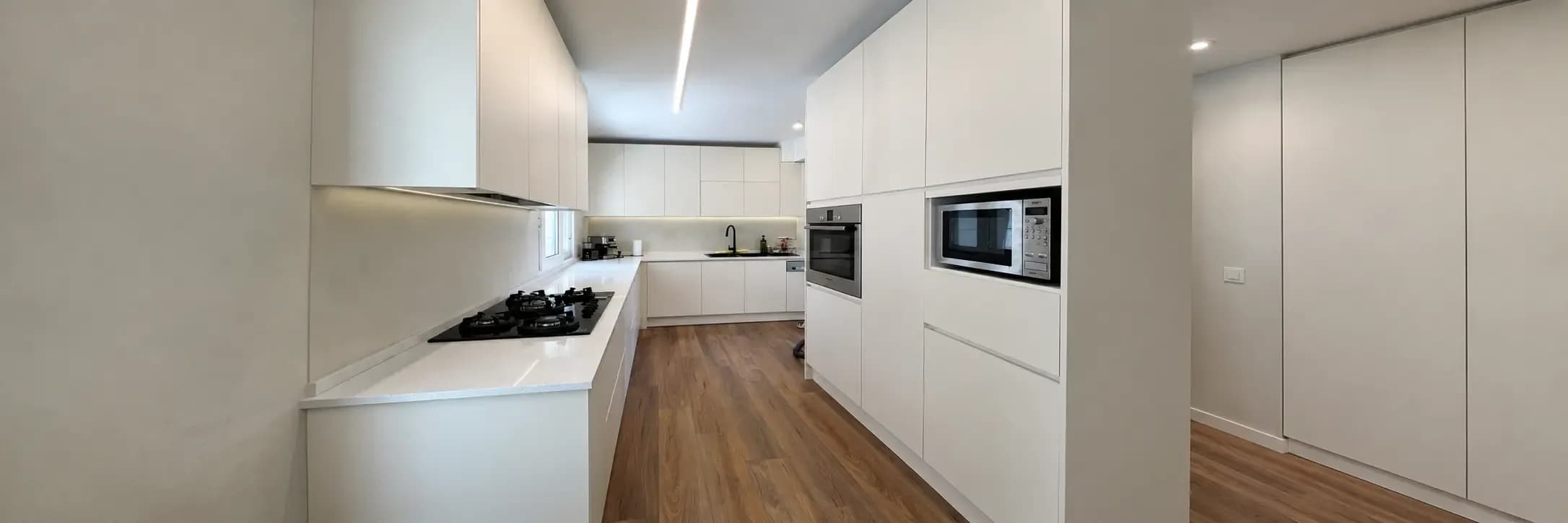 کابینت مدرن سفید